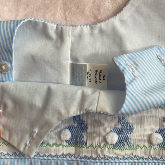 Worn once baby boys Easter smocked outfit - Picture 2 of 3